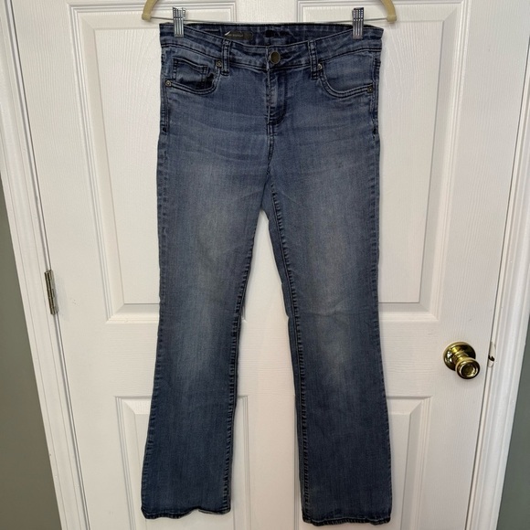 Kut from the Kloth Women's Blue Bootcut Denim Jeans Medium Wash Size 6 GUC - Picture 1 of 7